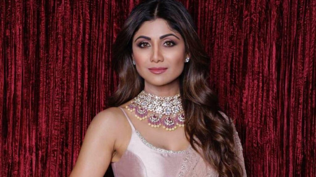 Shilpa Shetty (Indian actress) - Age, Height, Net Worth, Wiki, Instagram, Twitter, Personal Information