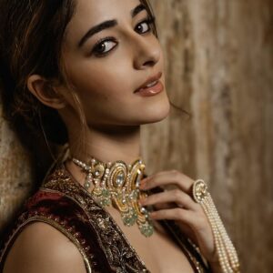 Ananya Panday (Indian Actress) - Age, Height, Net Worth, Biography