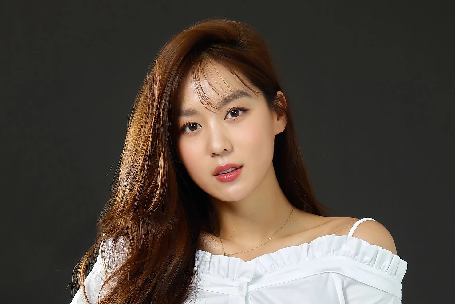 Kim Hee Jung (South Korean Actress) - Age, Height, Net Worth, Biography, Movies, Family