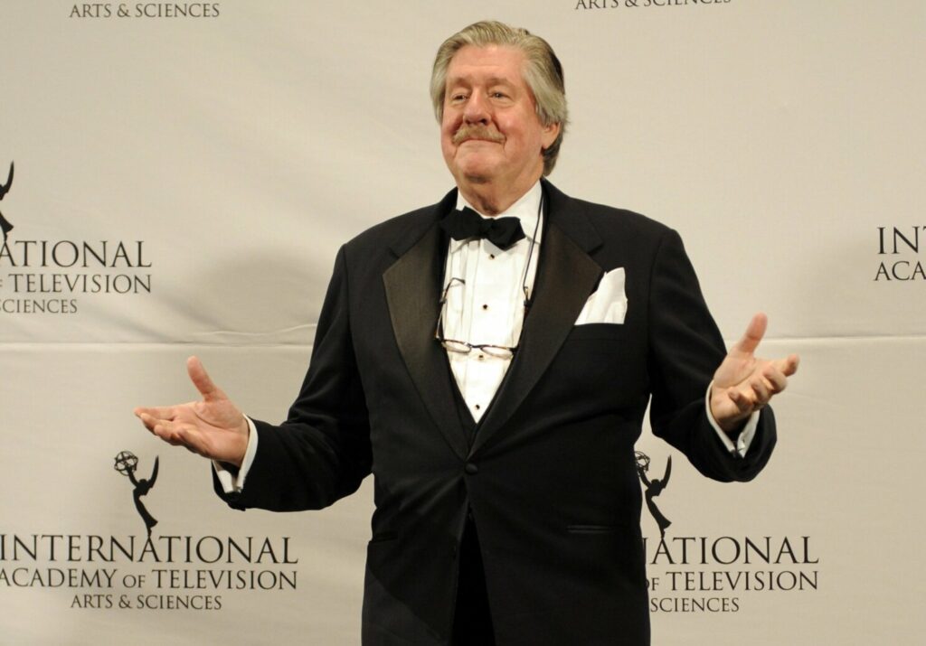 Edward Herrmann Age height net worth biography