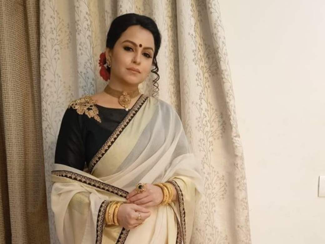 Gurdeep Kohli (Indian Actress) - Age, Height, Husband, Children