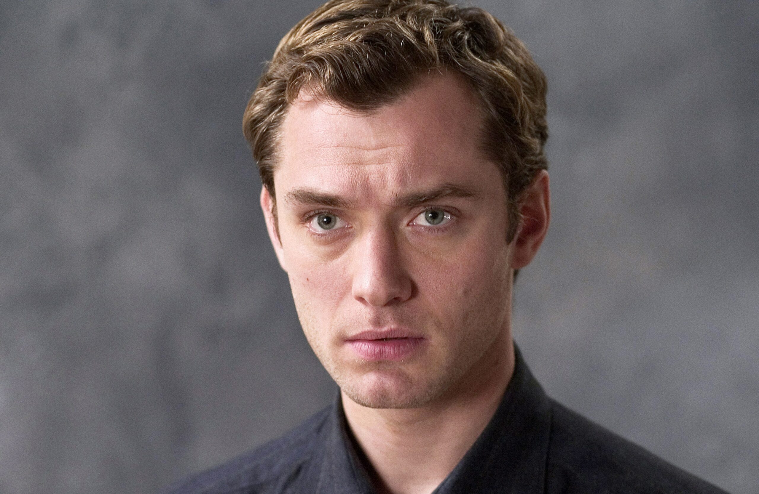 Jude Law (Actor) - Movies, Young, Height, Son, Net Worth