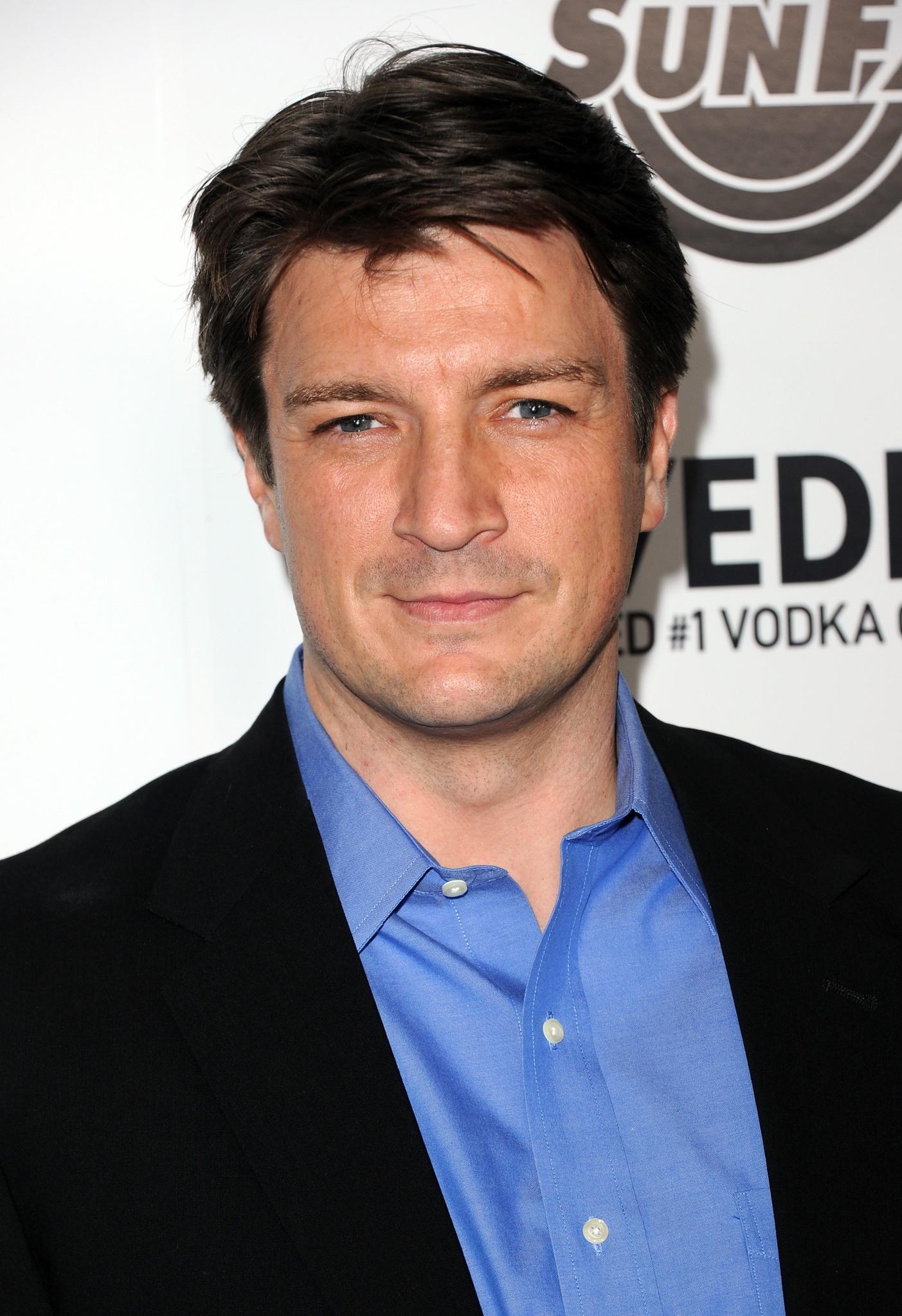 Nathan Fillion (Canadian-American Actor) - Age, Height, Wife, Net Worth