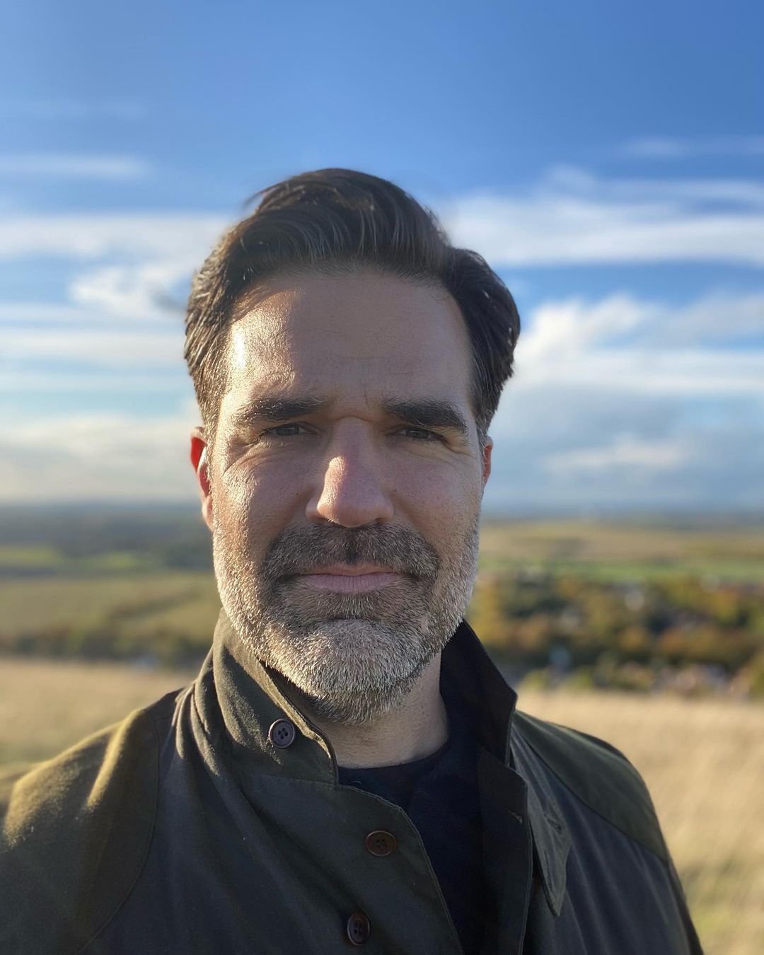 Rob Delaney (American Comedian) - Age, Height, Wife, Son, Movie