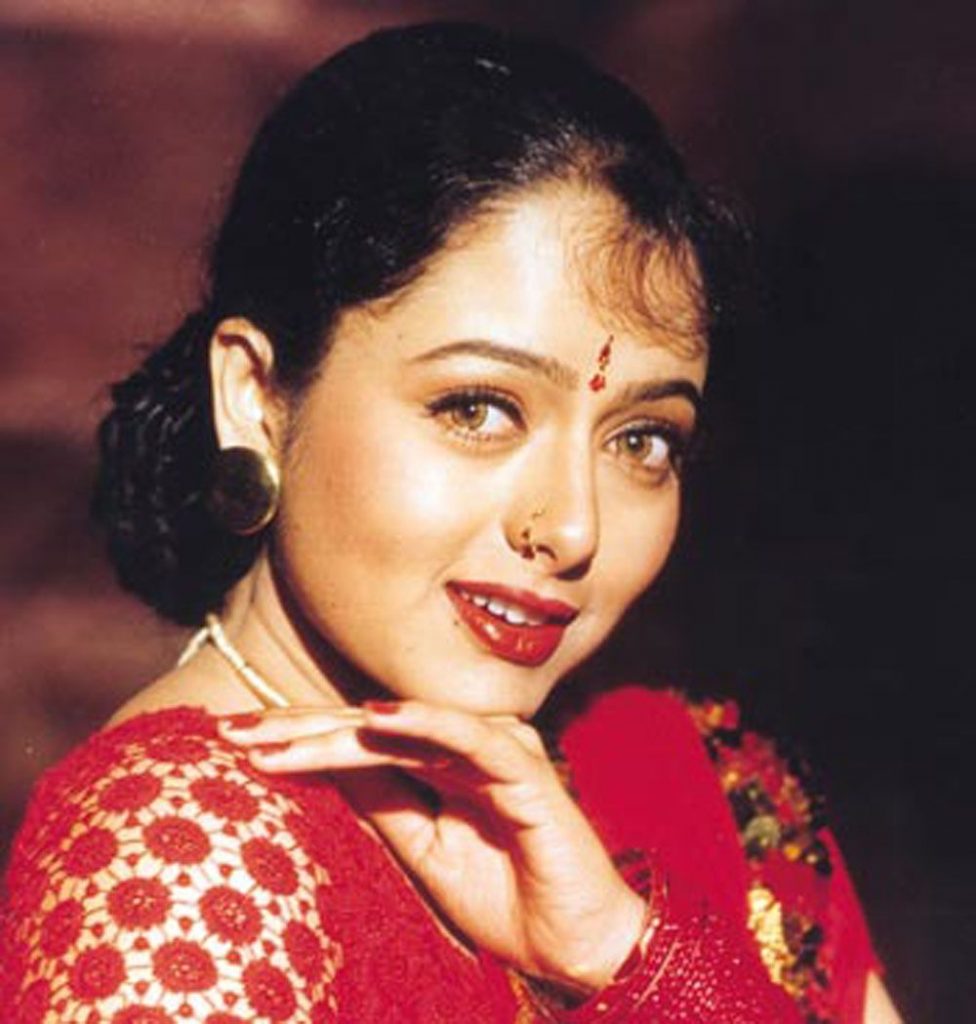 Soundarya (Indian Actress) - Age, Husband, Height, Net Worth, Biography