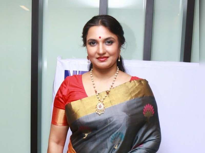Sukanya (Indian Actress) - Age, Height, Contact Details, Net Worth, Biography